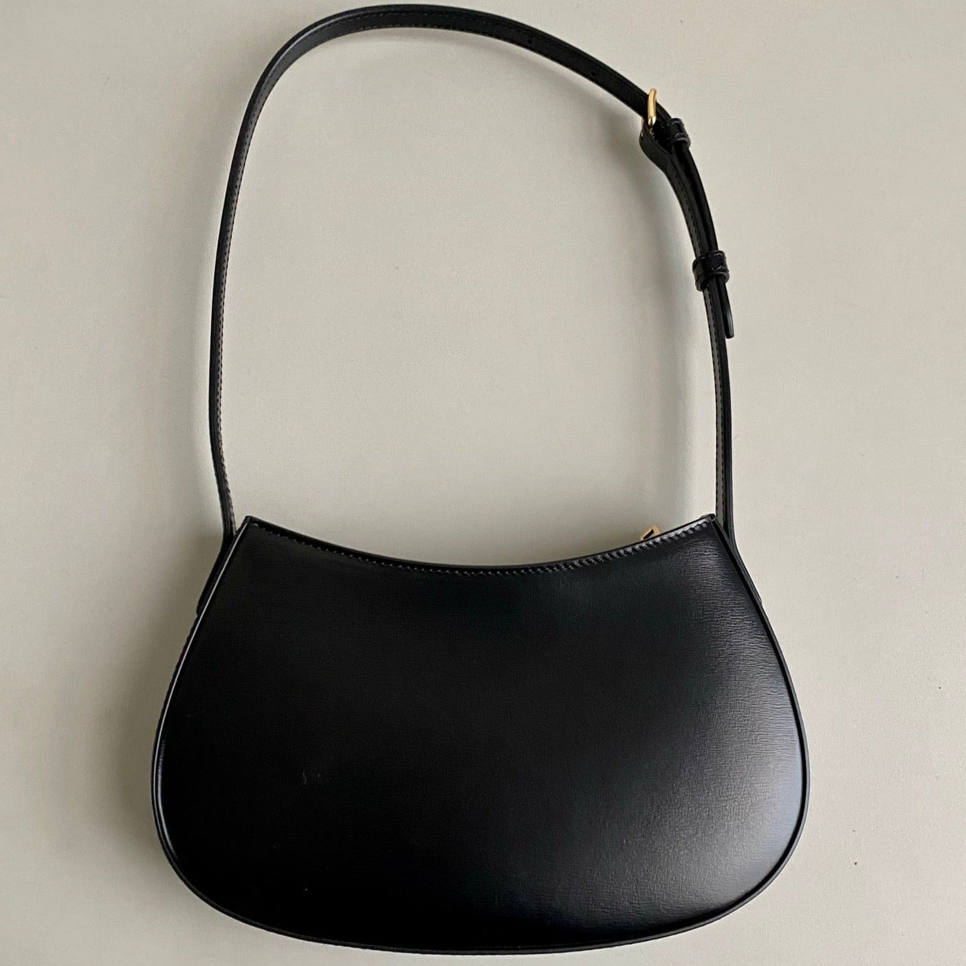 Triomphe 22 Black Calfskin