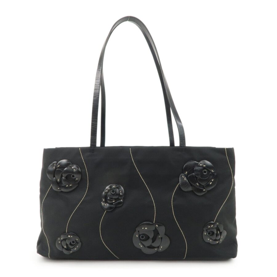 Prada Tote black bag – front view
