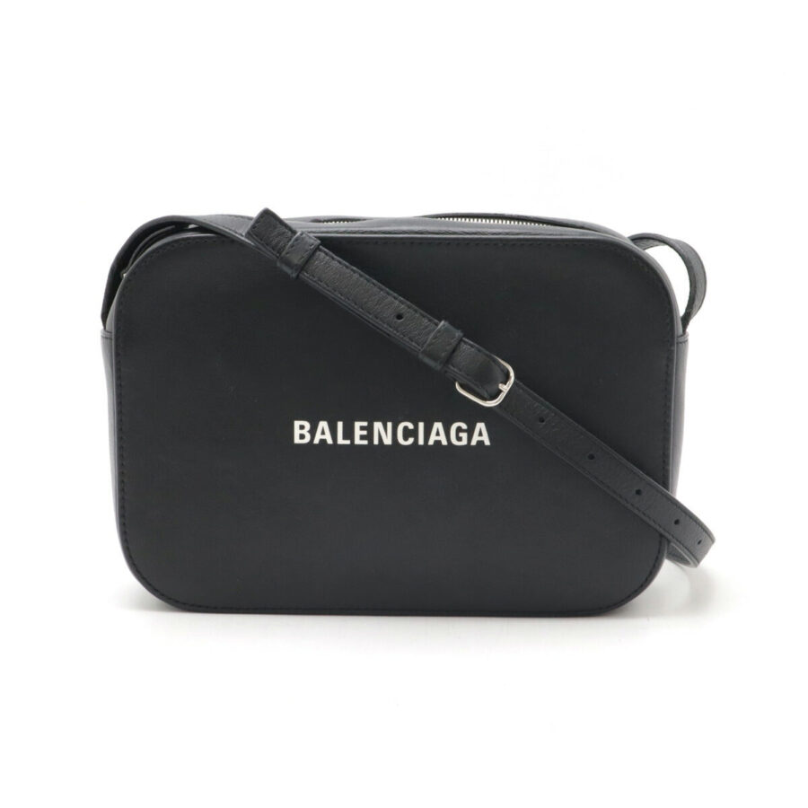 Balenciaga Everyday bag – front view