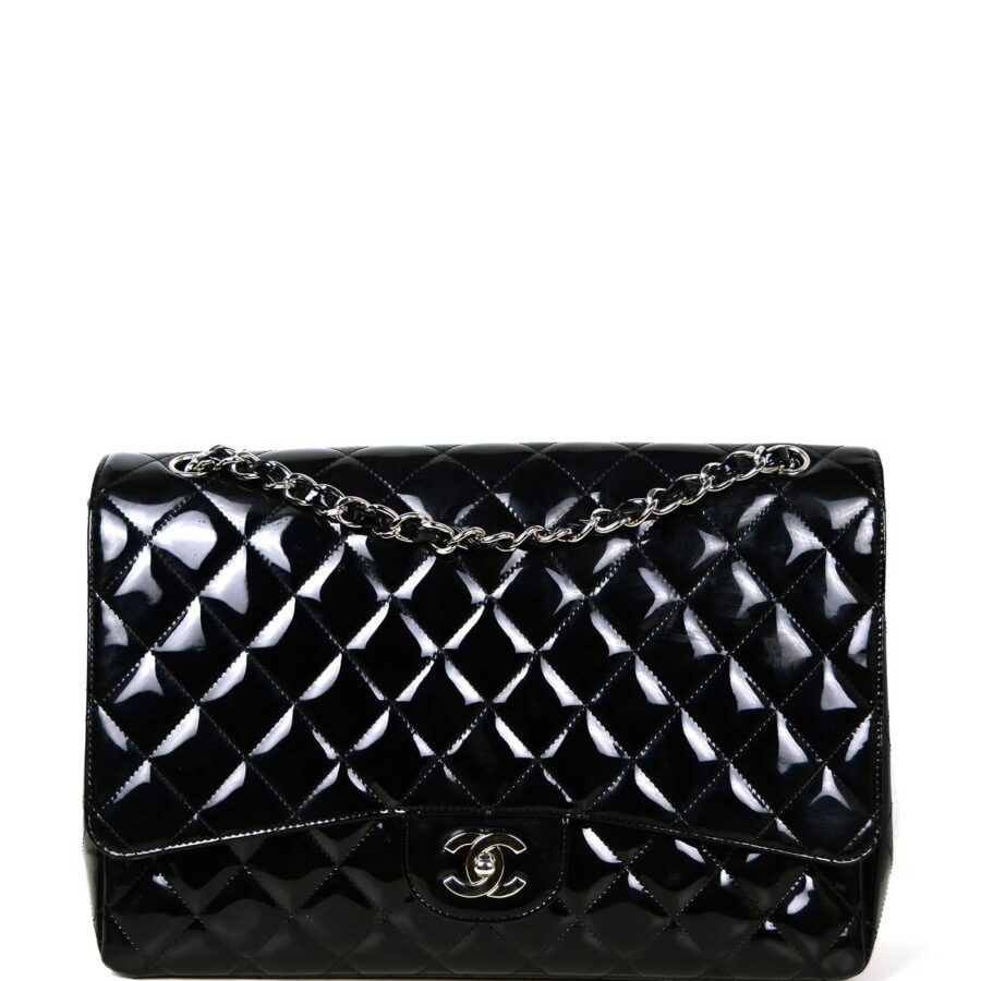 Chanel handbag black – front view