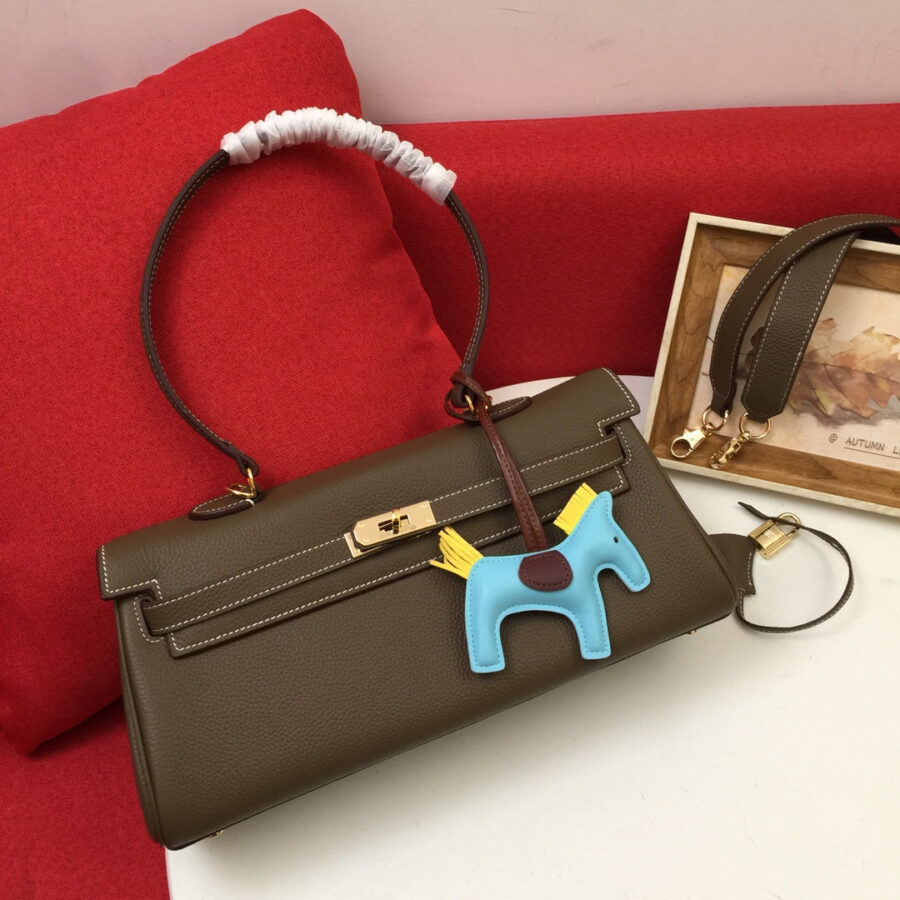 Designer Shoulder Bag gold – front view