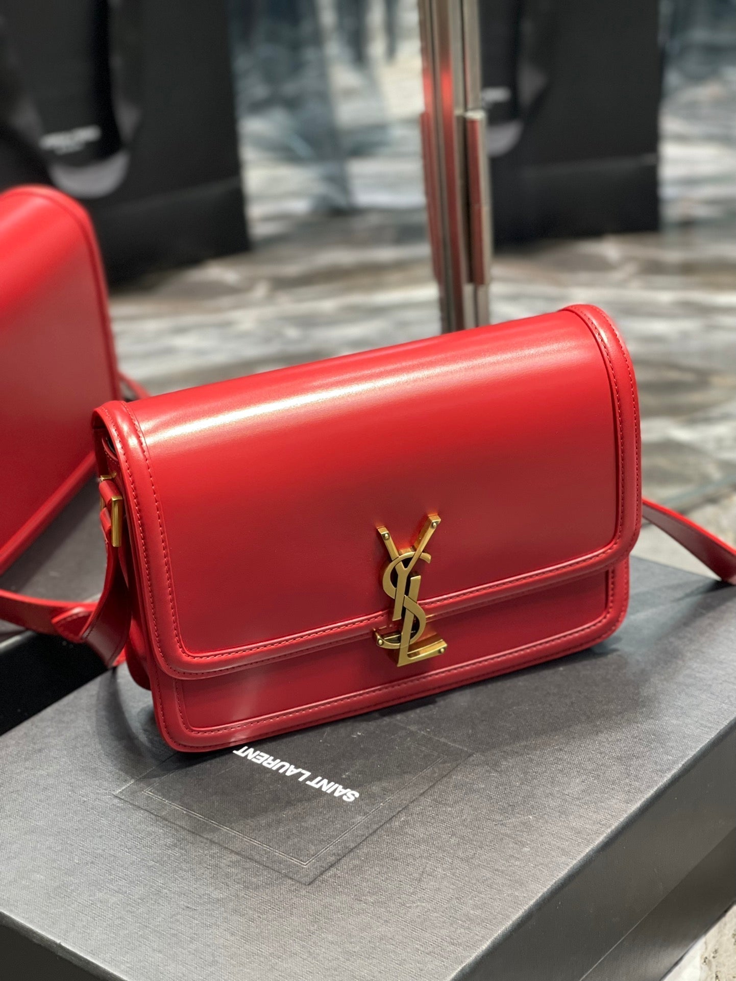 Solferino Medium 23 RED Calfskin GOLD Hardware