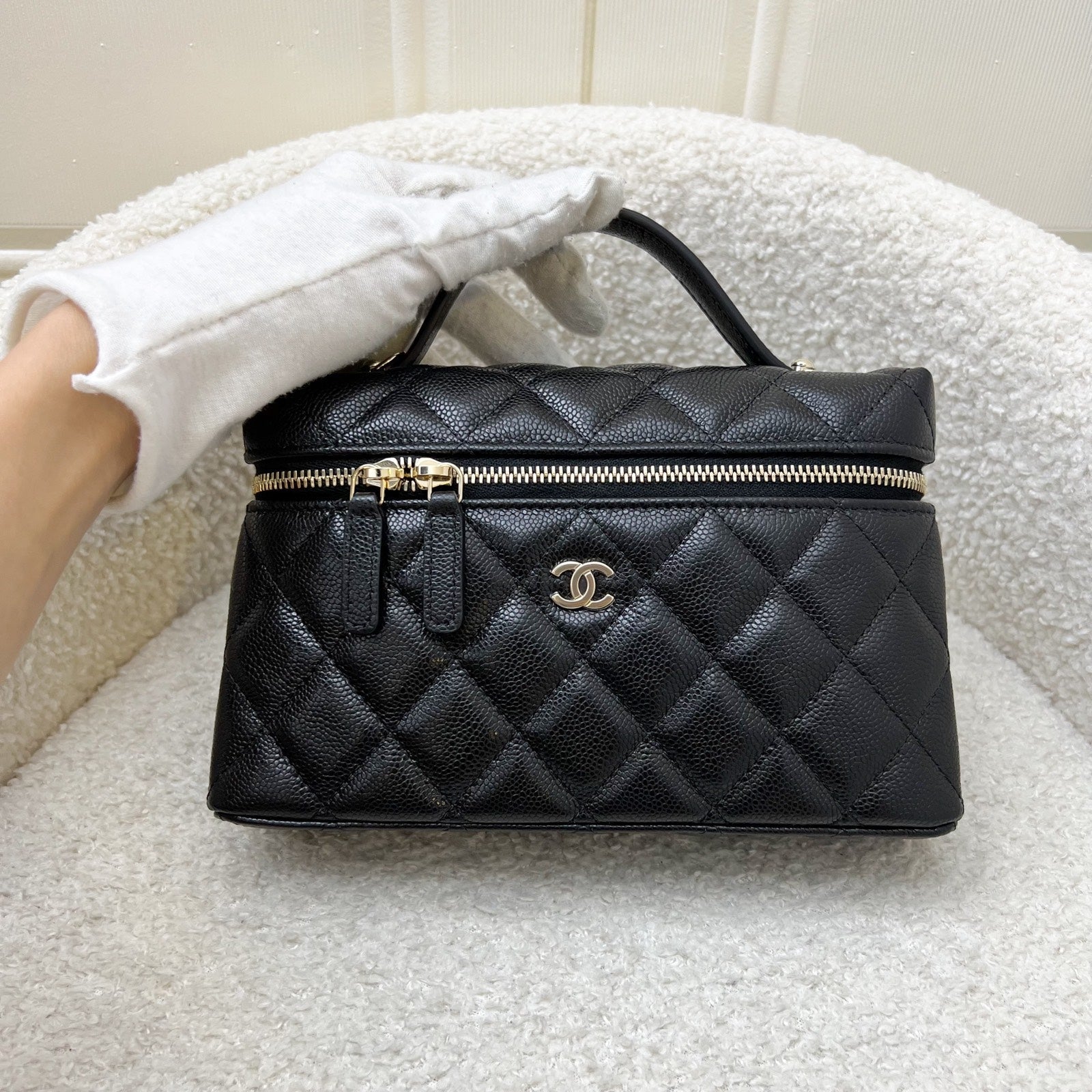 Chanel 25C Vanity / Clutch With Chain (LP Style Bag) In Black Cavia…